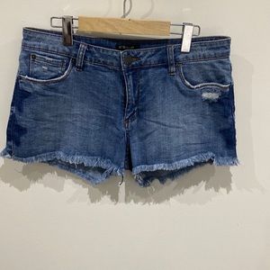 STS blue jean short size 30